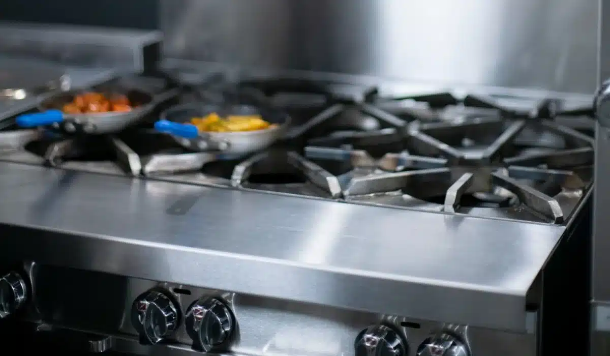 Buying Commercial Kitchen Ranges: What You Need to Know - range4@2x min.jpg - Eleven36 Blog