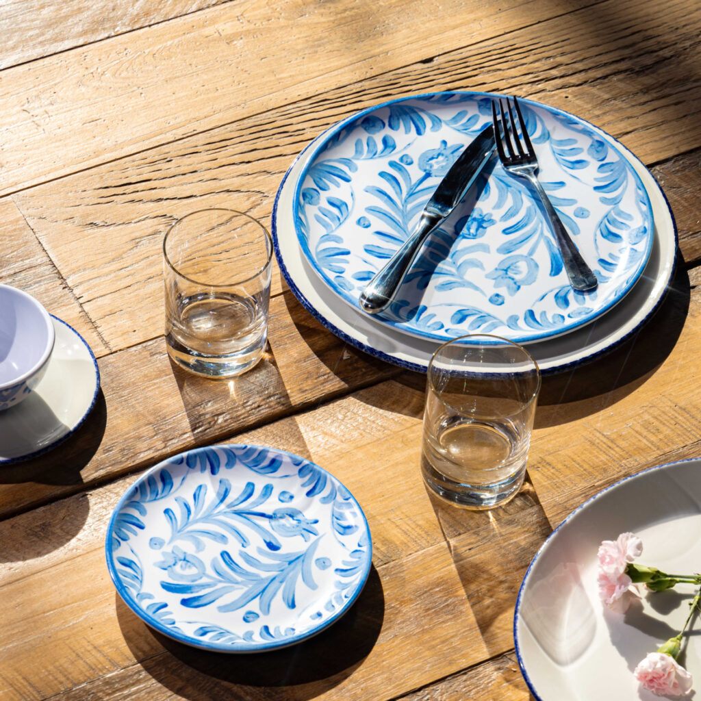 The Differences Between Melamine and China Dinnerware - Melamine on China - Eleven36 Blog