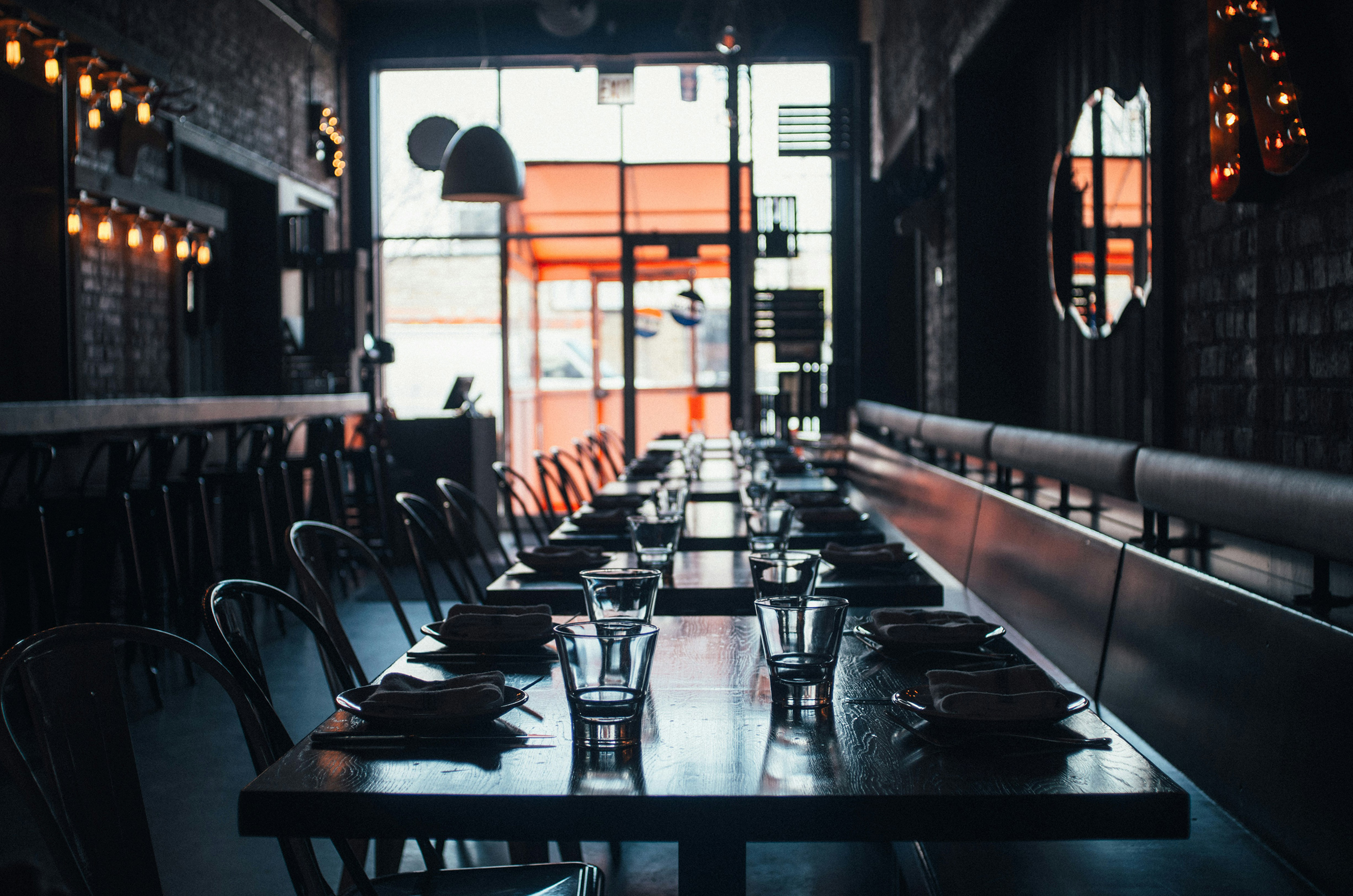 How Much Flatware and Dinnerware Do I Need for My Restaurant? - andrew seaman sQopSb2K0CU unsplash - Eleven36 Blog