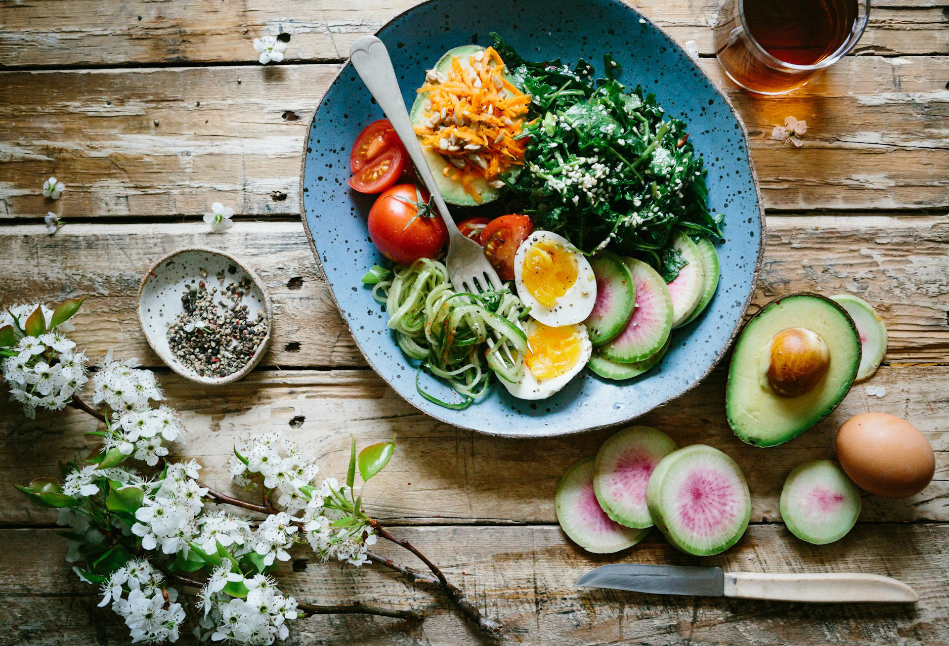 How to Setup Your Restaurant with a Fresh New Salad Bar - fresh salad bar3 - Eleven36 Blog