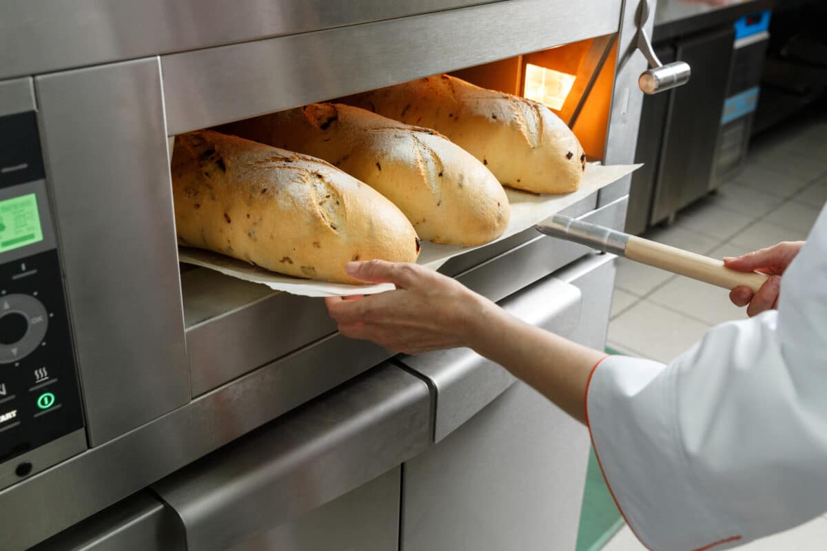 Choosing the Best Bakery Oven: Guide to Oven Types & Features - AdobeStock 183940160 - Eleven36 Blog